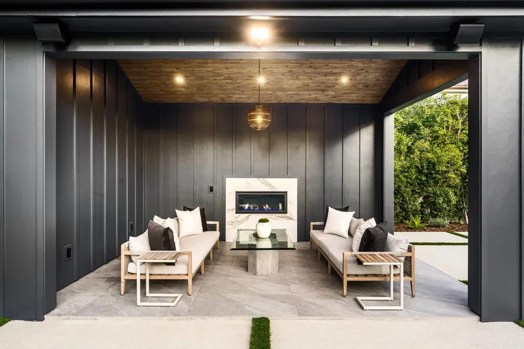 Alfresco Seating